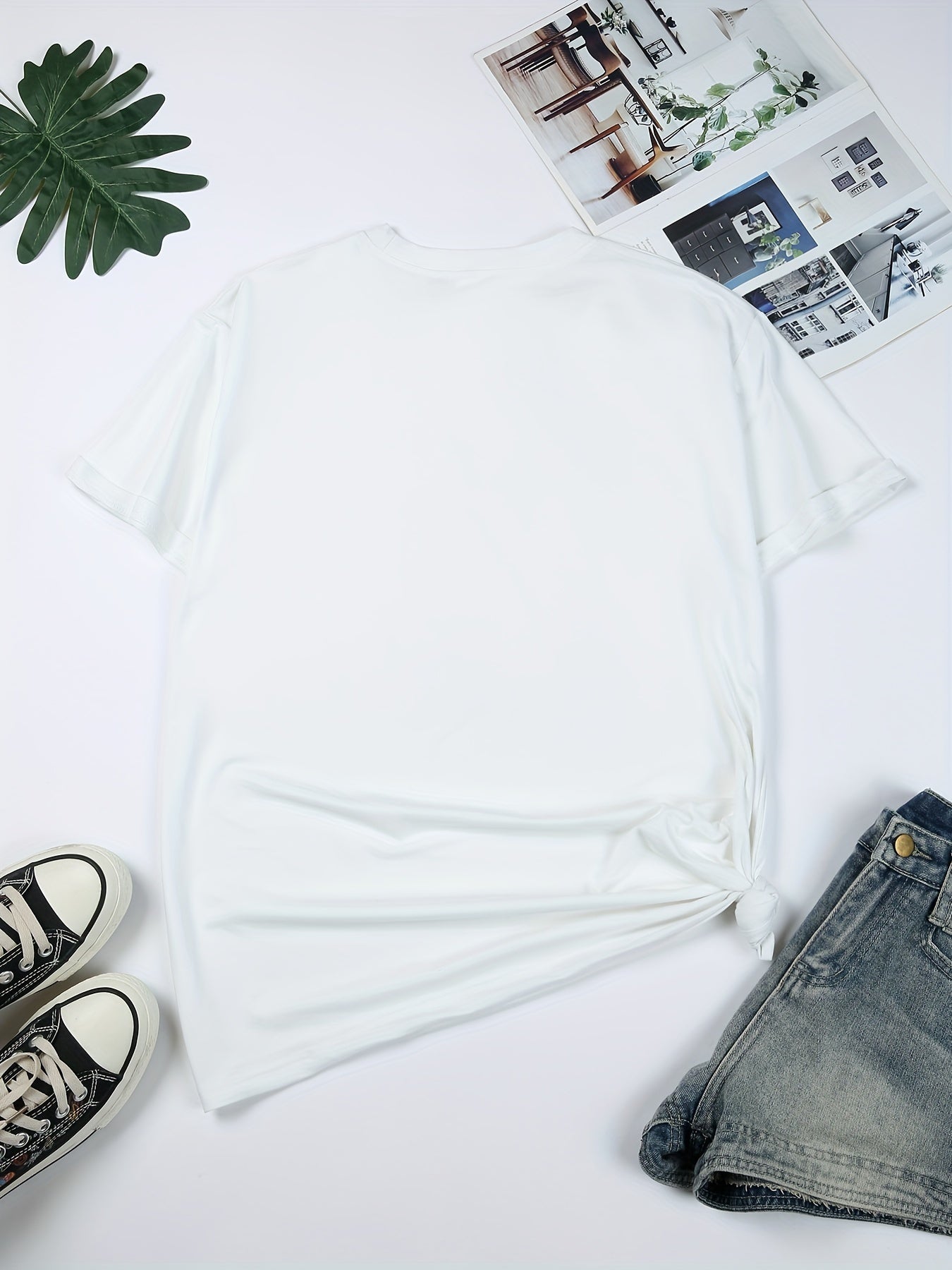 Plus Size Women's Casual Sports Tee, Breathable & Stretchy Fabric with Cute Cat Print, Round Neck, Machine Washable, Summer, Clearance Deal, Fashion Logo